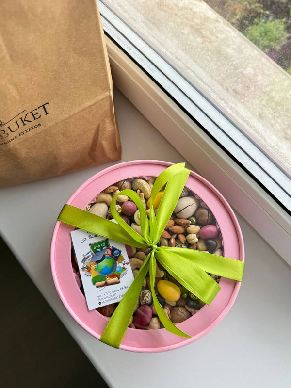 Фото Нежная коробочка в размере М