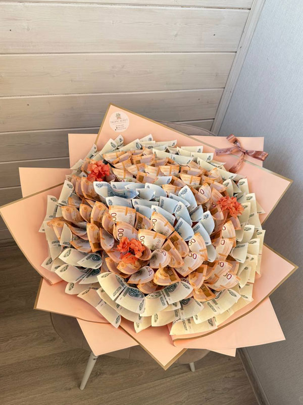 Фото Денежный букет для сестры