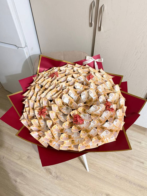 Фото Денежный букет на свадьбу №3