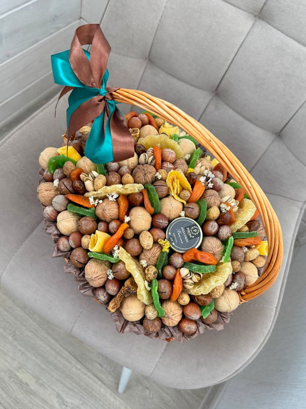 Фото Корзинка «Для него» в размере М 